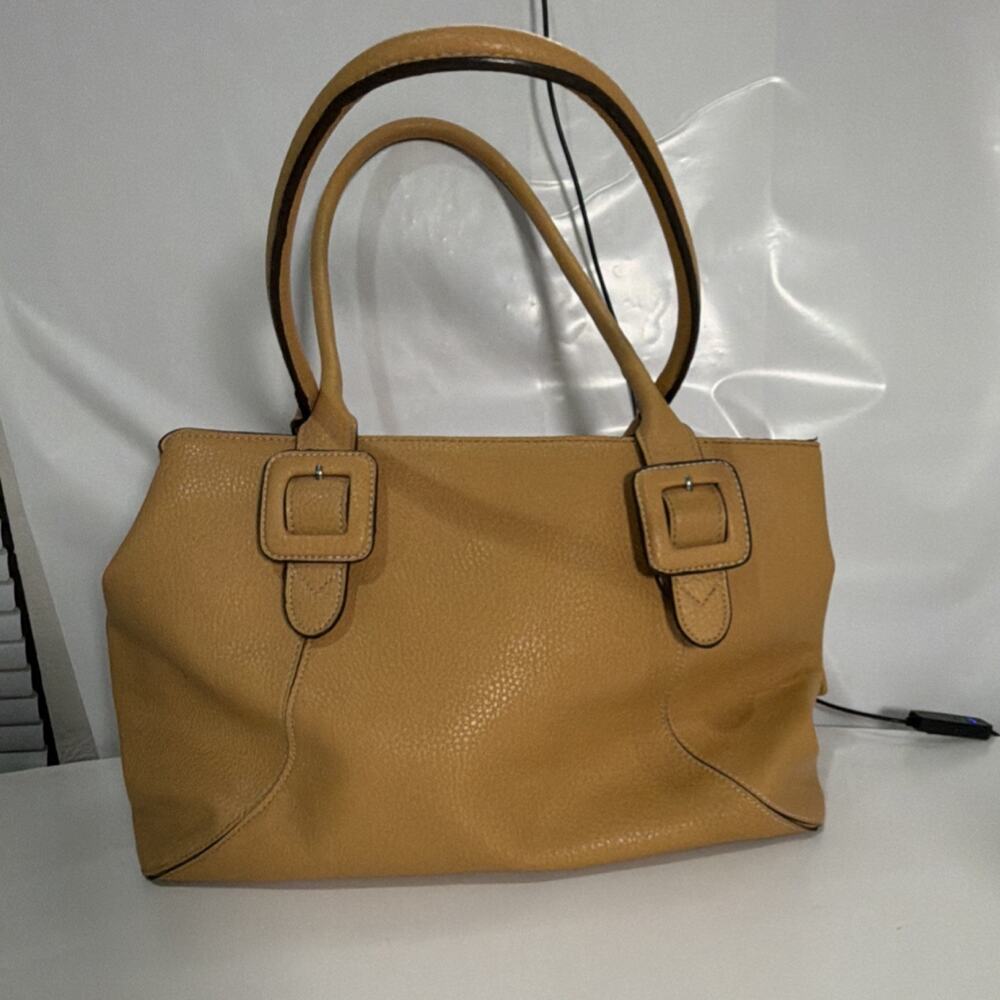 Liz Claiborne Tan Pebbled Shoulder Bag Buckle Accents Zip Closure Classic